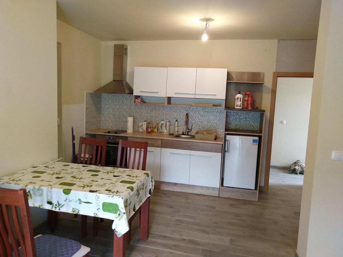 Admiral Appartement Brbinj Buitenkant foto